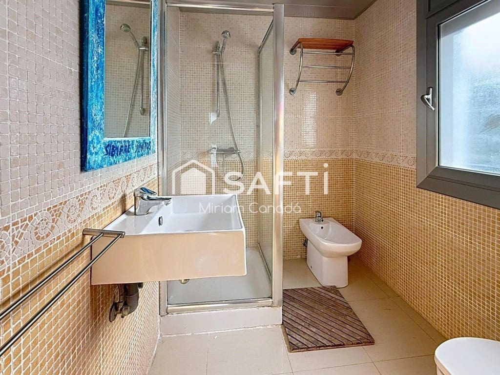 6 slaapkamer Villa te koop in Calafell met zwembad garage - € 385.000 (Ref: 9595758)