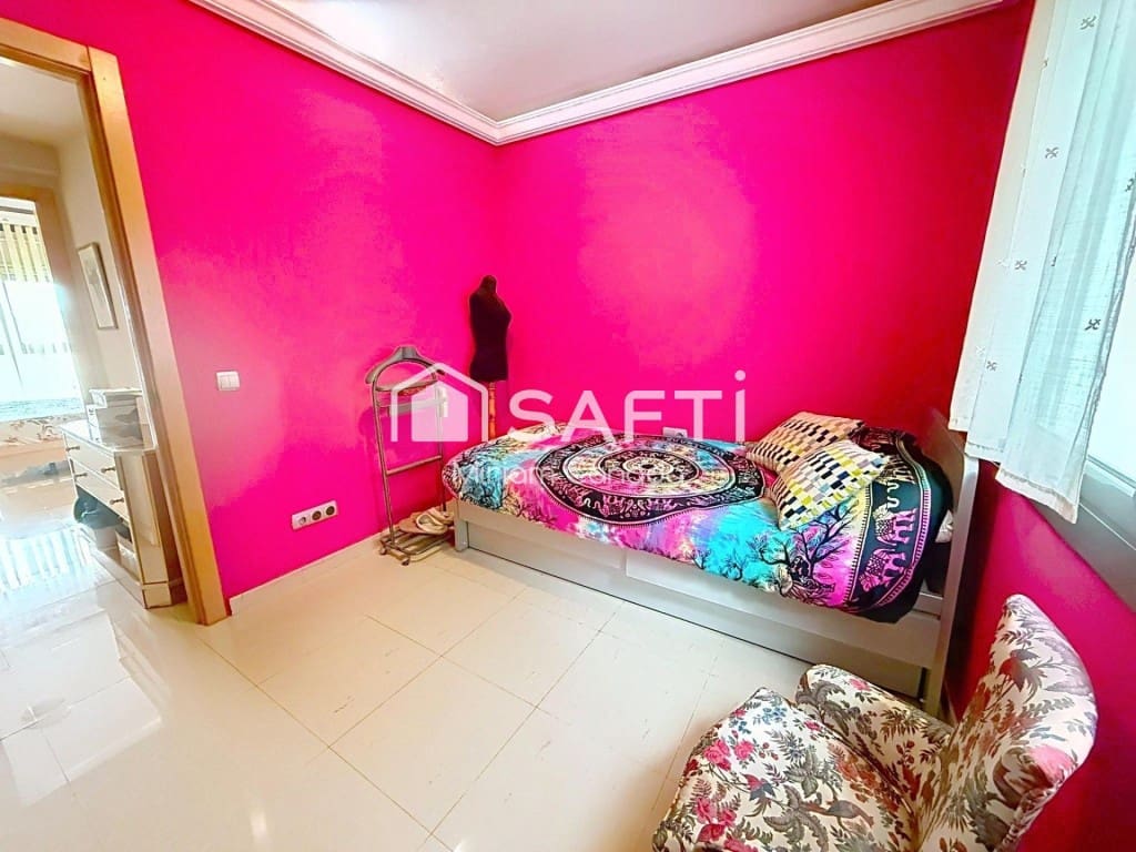 6 slaapkamer Villa te koop in Calafell met zwembad garage - € 385.000 (Ref: 9595758)