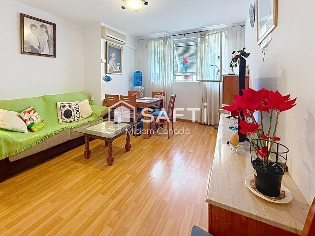 3 bedroom Apartment for sale in Badia del Valles - € 179,999 (Ref: 9595761)