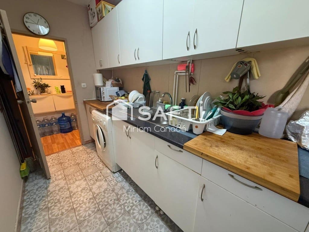 3 bedroom Apartment for sale in Badia del Valles - € 179,999 (Ref: 9595761)