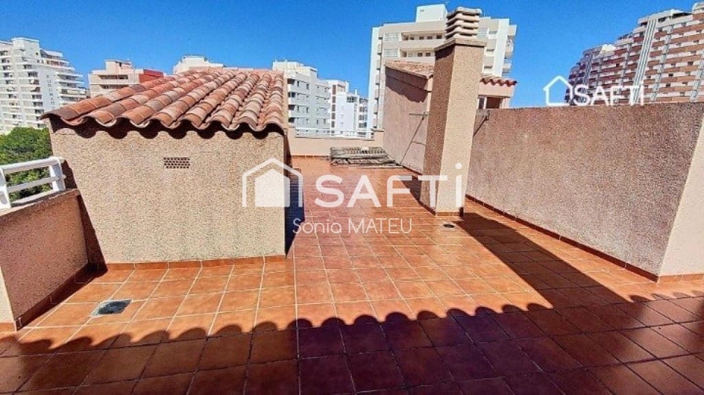 3 quarto Penthouse para venda em Cullera com piscina - 390 000 € (Ref: 9595763)