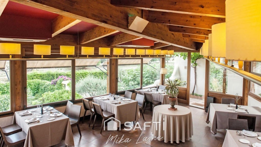 14 soveværelse Villa til salg i Sant Pere de Ribes med swimmingpool - € 2.700.000 (Ref: 9595767)