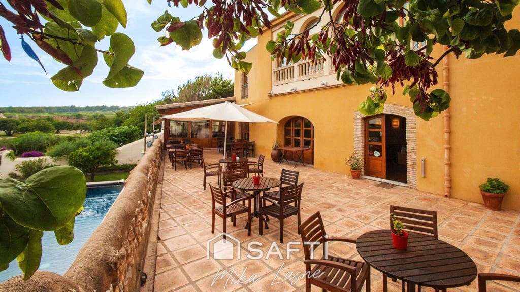 14 soveværelse Villa til salg i Sant Pere de Ribes med swimmingpool - € 2.700.000 (Ref: 9595767)