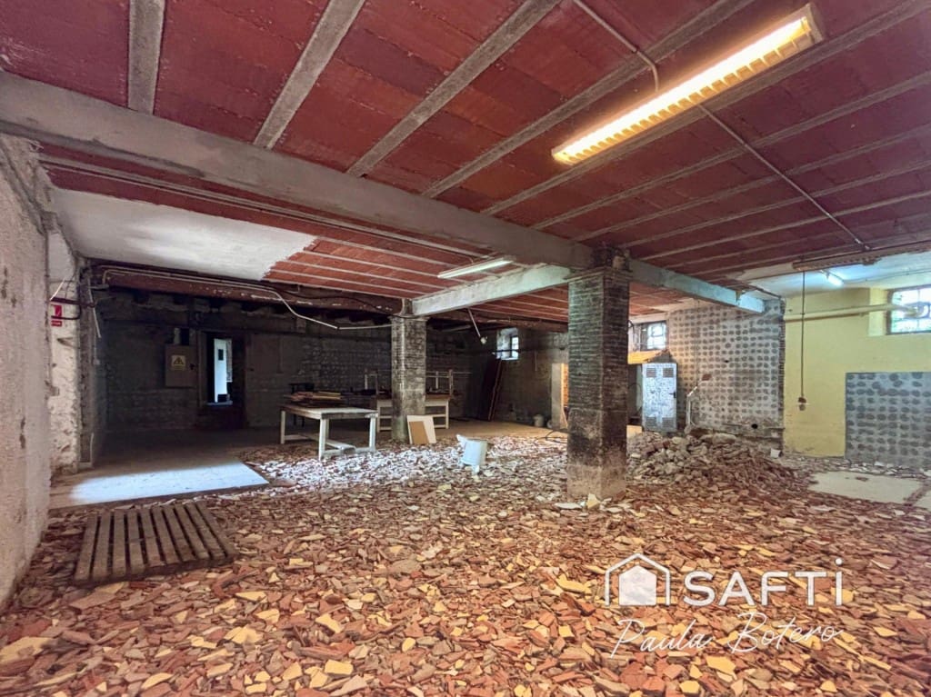 5 soveværelse Finca/Landehus til salg i Canyelles - € 465.500 (Ref: 9595770)