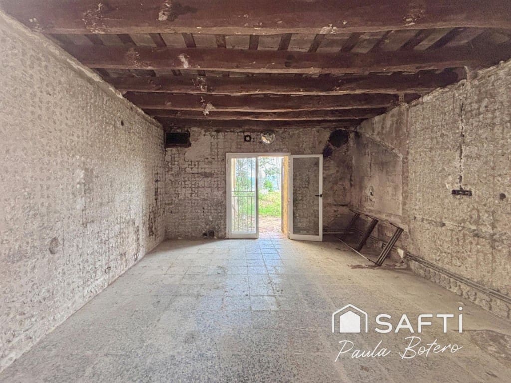 5 soveværelse Finca/Landehus til salg i Canyelles - € 465.500 (Ref: 9595770)