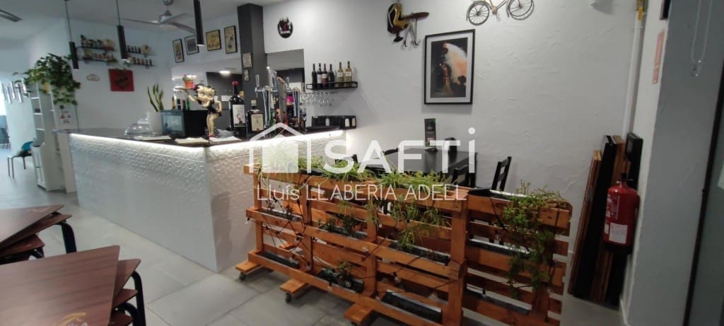 Kommersiell til salgs i Tarragona by - € 110 000 (Ref: 9595773)