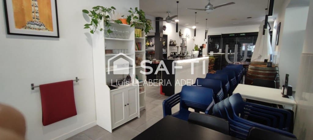 Kommersiell til salgs i Tarragona by - € 110 000 (Ref: 9595773)