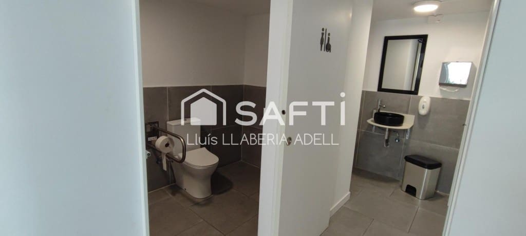 Kommersiell til salgs i Tarragona by - € 110 000 (Ref: 9595773)