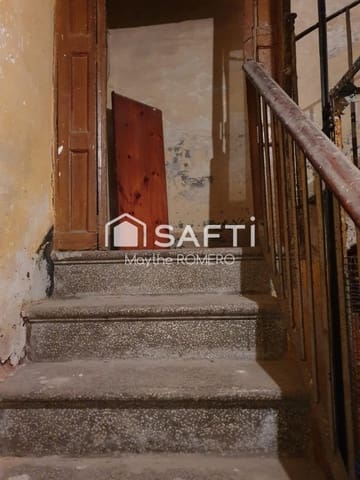 6 sovrum Villa till salu i Vilanova i la Geltrú med garage - 350 000 € (Ref: 9595776)