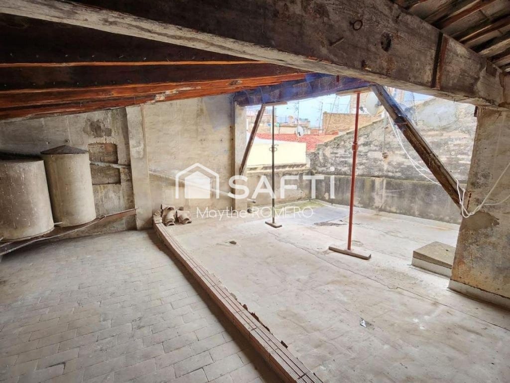 6 sovrum Villa till salu i Vilanova i la Geltru med garage - 350 000 € (Ref: 9595776)