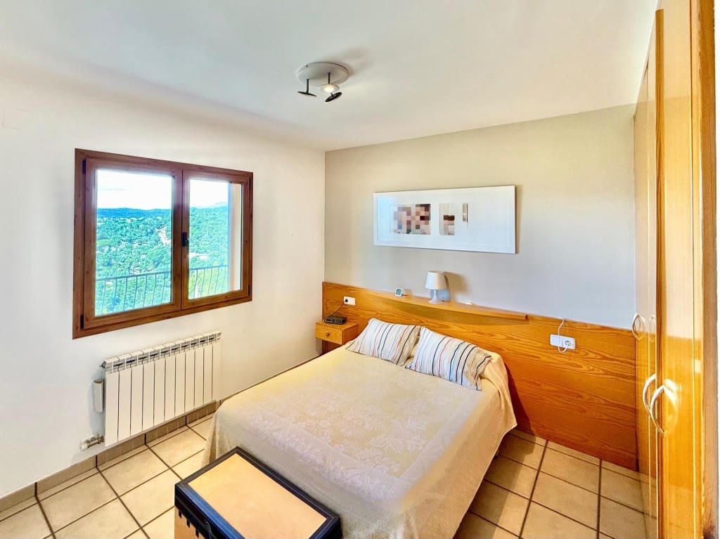 5 soverom Villa til salgs i Riells i Viabrea med svømmebasseng garasje - € 495 650 (Ref: 9595778)