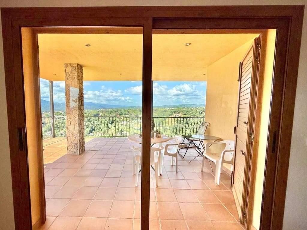 5 soverom Villa til salgs i Riells i Viabrea med svømmebasseng garasje - € 495 650 (Ref: 9595778)