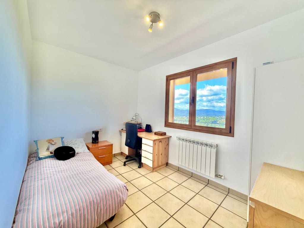 5 soverom Villa til salgs i Riells i Viabrea med svømmebasseng garasje - € 495 650 (Ref: 9595778)