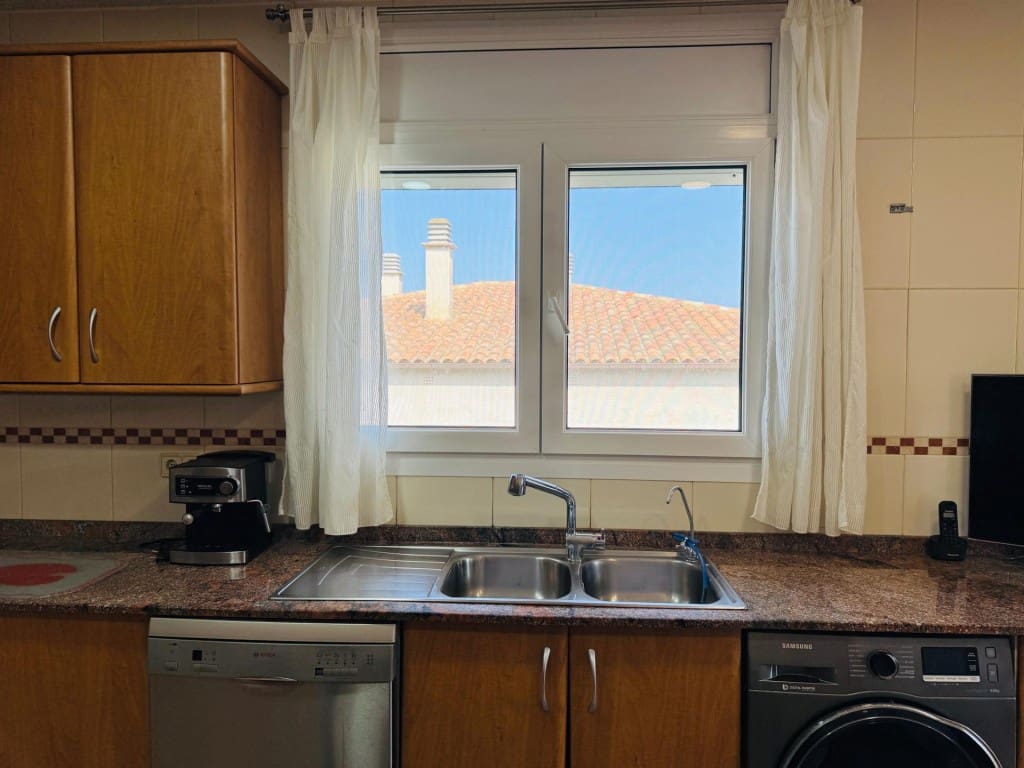 5 soveværelse Villa til salg i Caldes de Malavella med swimmingpool garage - € 330.000 (Ref: 9595782)