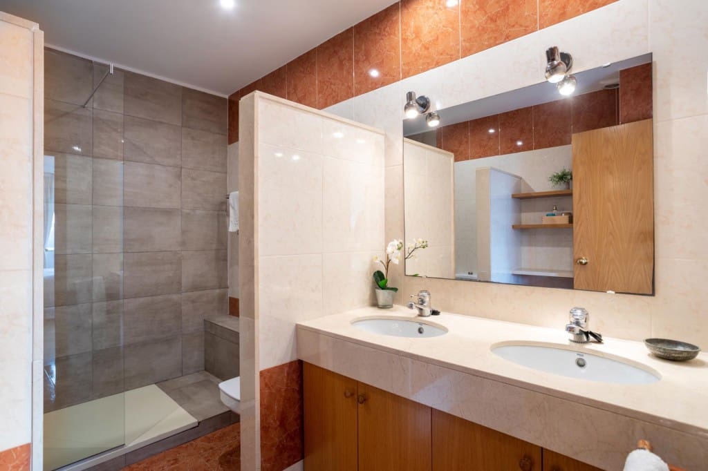 7 soveværelse Villa til salg i Sant Vicenc de Montalt med swimmingpool garage - € 1.100.000 (Ref: 9595783)