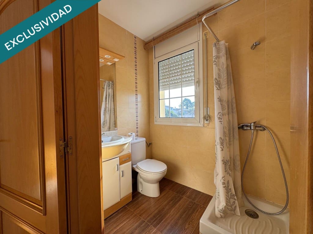 3 bedroom Villa for sale in Vidreres - € 400,000 (Ref: 9595784)