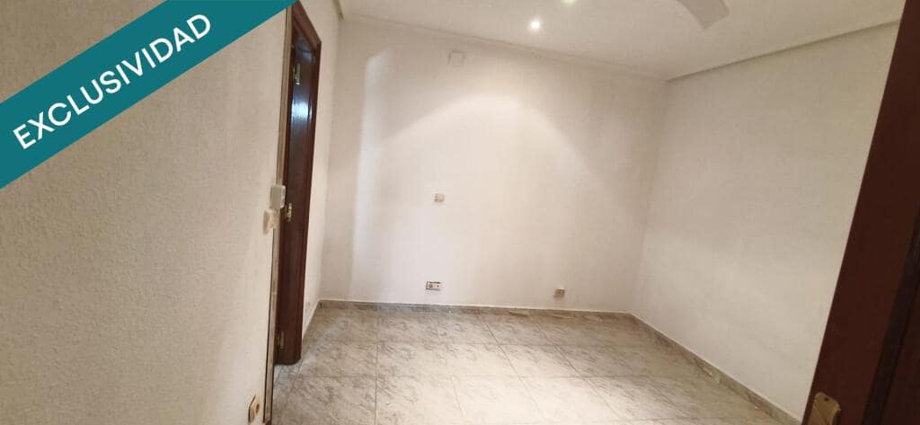 Commercial for sale in Madrid city - € 595,000 (Ref: 9595786)