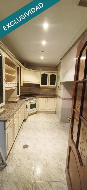 Commercial for sale in Madrid city - € 595,000 (Ref: 9595786)