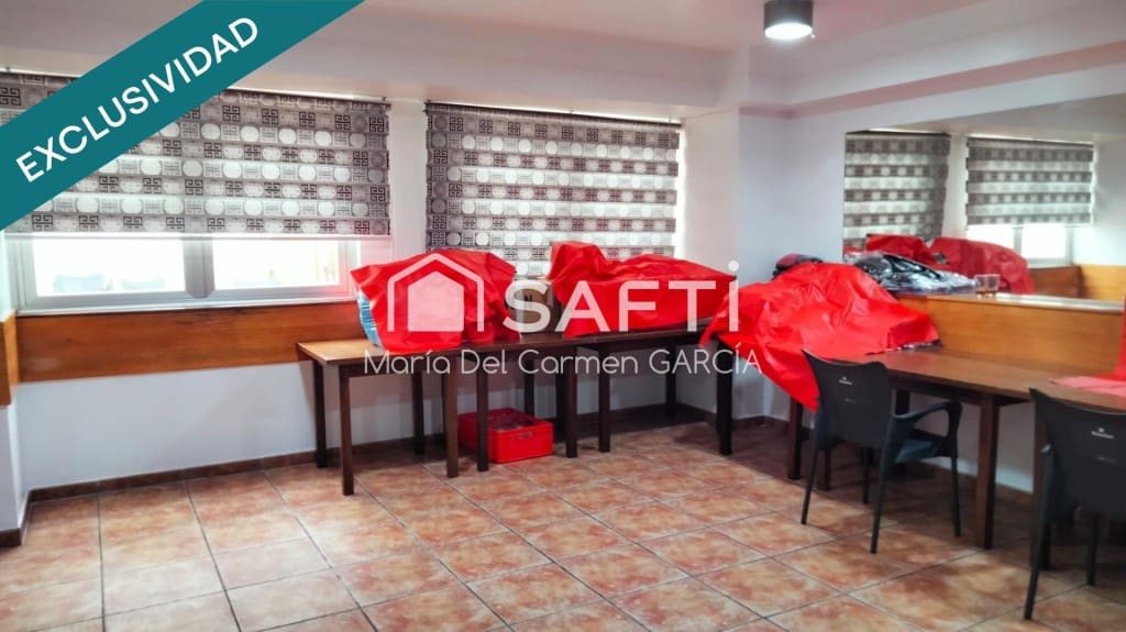 Erhverv til salg i Terrassa - € 499.000 (Ref: 9595787)