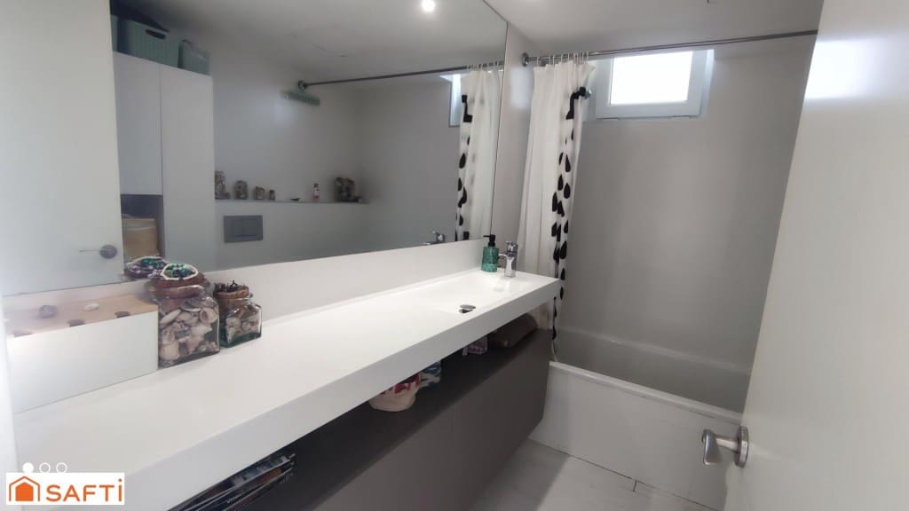 2 soverom Leilighet til salgs i Illetas med svømmebasseng - € 695 000 (Ref: 9595790)