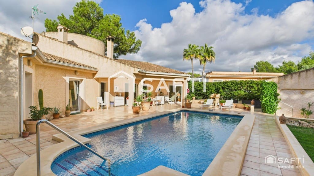 3 slaapkamer Villa te koop in Calvia met zwembad garage - € 1.325.000 (Ref: 9595791)