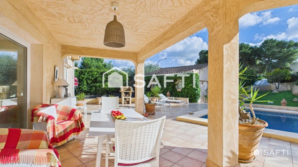 3 slaapkamer Villa te koop in Calvia met zwembad garage - € 1.325.000 (Ref: 9595791)