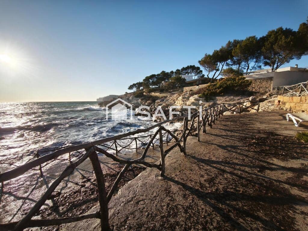 Kommersiell til salgs i Calvia med garasje - € 519 000 (Ref: 9595792)