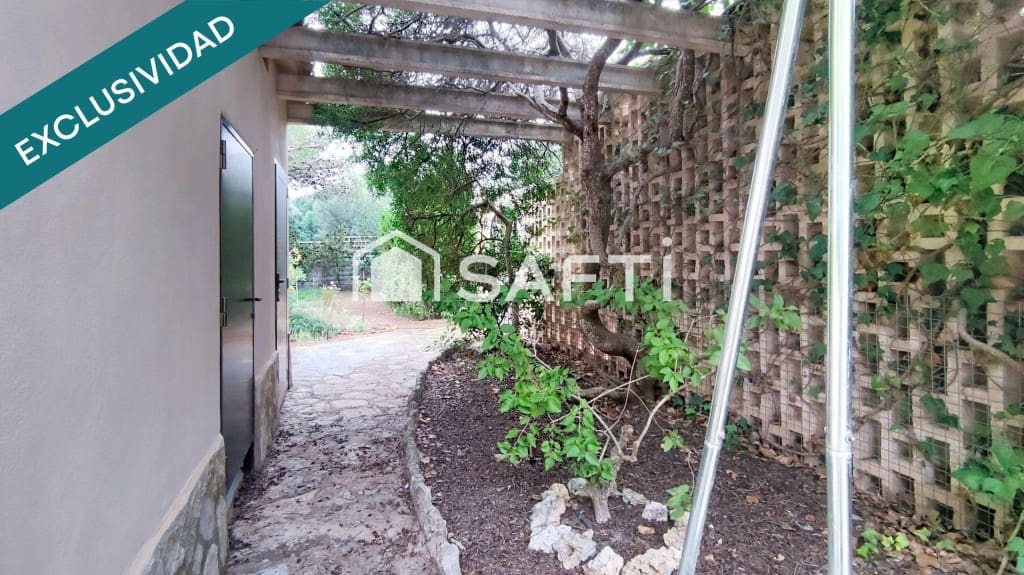 3 bedroom Villa for sale in Manacor with garage - € 549,000 (Ref: 9595793)