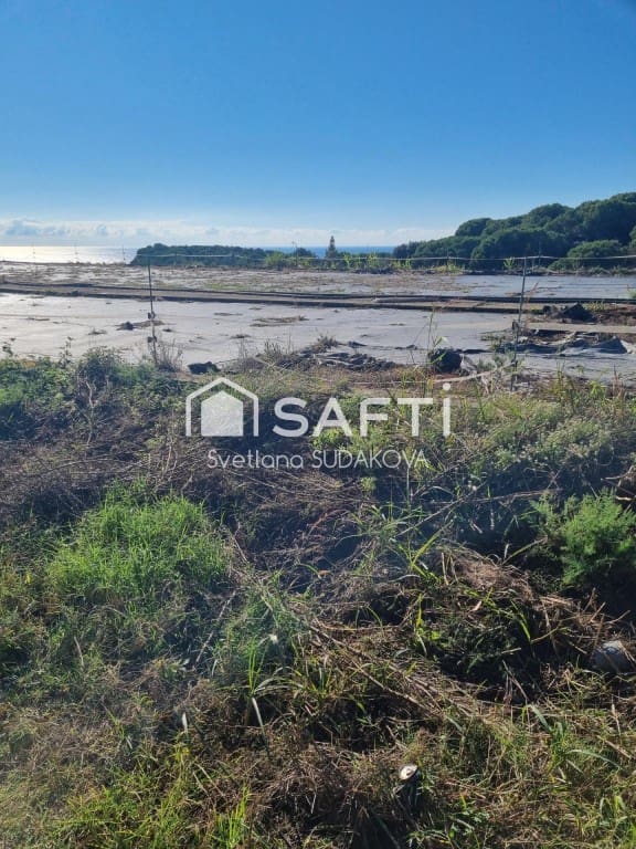 Grunde uden byggetilladelser til salg i Sant Cebria de Vallalta - € 380.000 (Ref: 9595794)