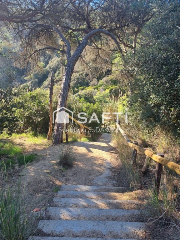 2 soveværelse Lejlighed til salg i Lloret de Mar med swimmingpool - € 255.000 (Ref: 9595798)