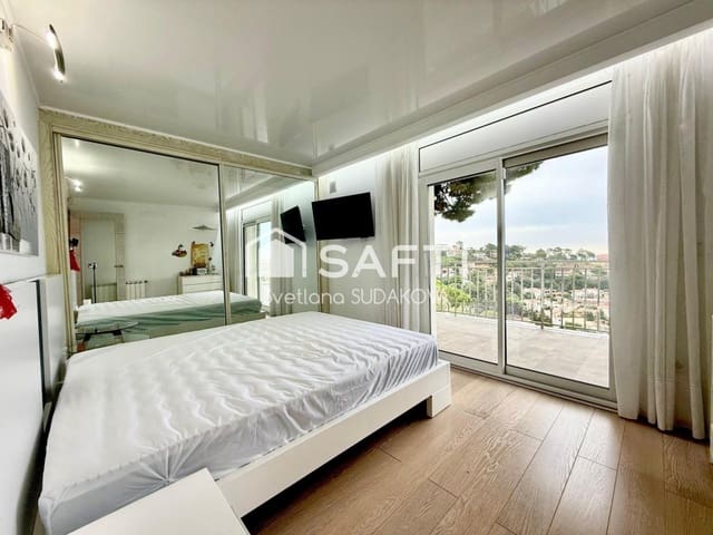 4 soveværelse Villa til salg i Serra Brava, Lloret de Mar - € 750.000 (Ref: 9595799)