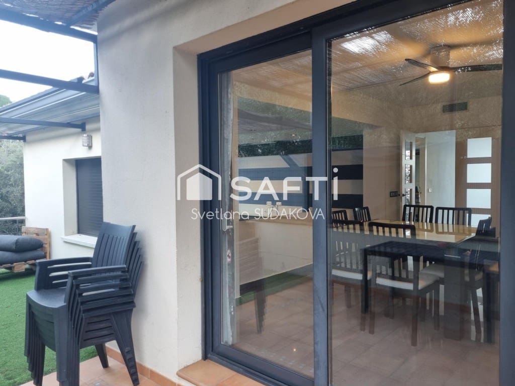 4 makuuhuone Huvila myytävänä paikassa Castell-Platja d'Aro - 749 000 € (Ref: 9595800)