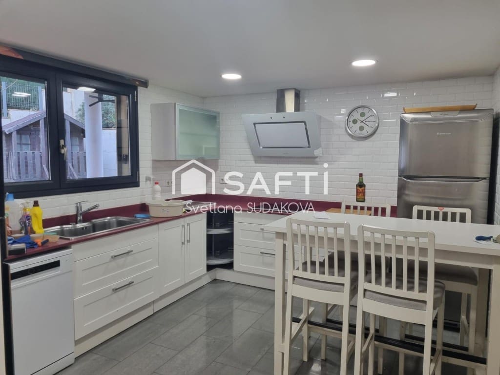 4 makuuhuone Huvila myytävänä paikassa Castell-Platja d'Aro - 749 000 € (Ref: 9595800)