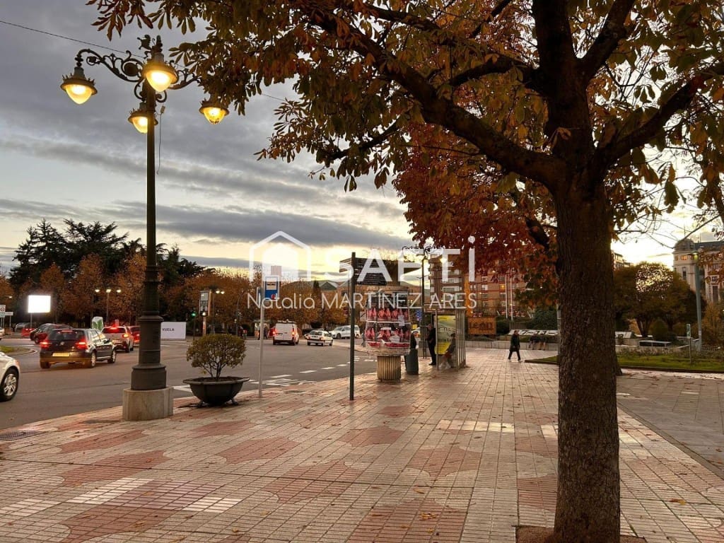 3 bedroom Apartment for sale in Leon city - € 230,000 (Ref: 9595803)