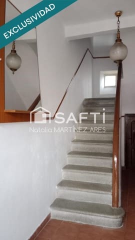 3 soveværelse Villa til salg i La Robla - € 33.000 (Ref: 9595804)