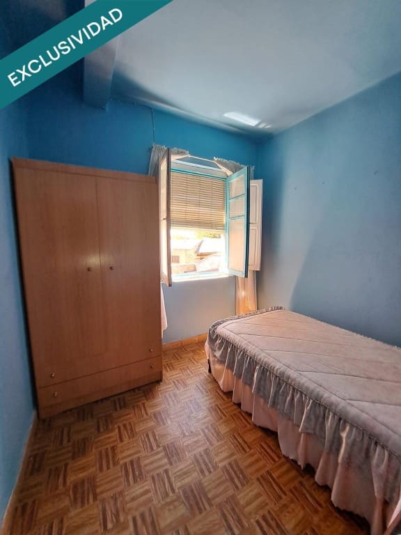 3 sovrum Radhus till salu i Ponferrada - 33 500 € (Ref: 9595805)