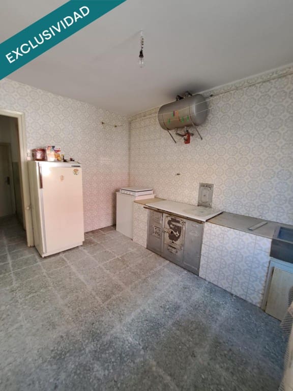 3 sovrum Radhus till salu i Ponferrada - 33 500 € (Ref: 9595805)