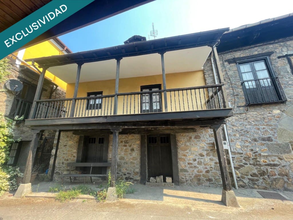 5 bedroom Finca/Country House for sale in San Esteban de Valdueza - € 210,000 (Ref: 9595807)