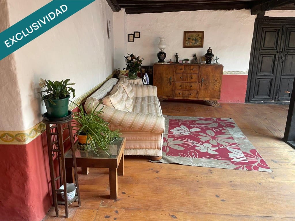 5 bedroom Finca/Country House for sale in San Esteban de Valdueza - € 210,000 (Ref: 9595807)