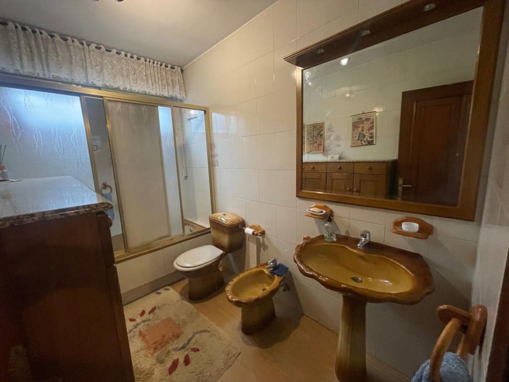 5 soverom Rekkehus til salgs i Ponferrada med garasje - € 230 000 (Ref: 9595808)