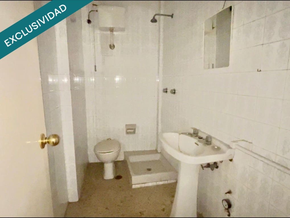 4 Zimmer Apartment zu verkaufen in Ponferrada - 73.000 € (Ref: 9595809)