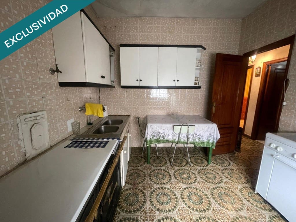 3 soveværelse Rækkehus til salg i Ponferrada - € 69.000 (Ref: 9595810)