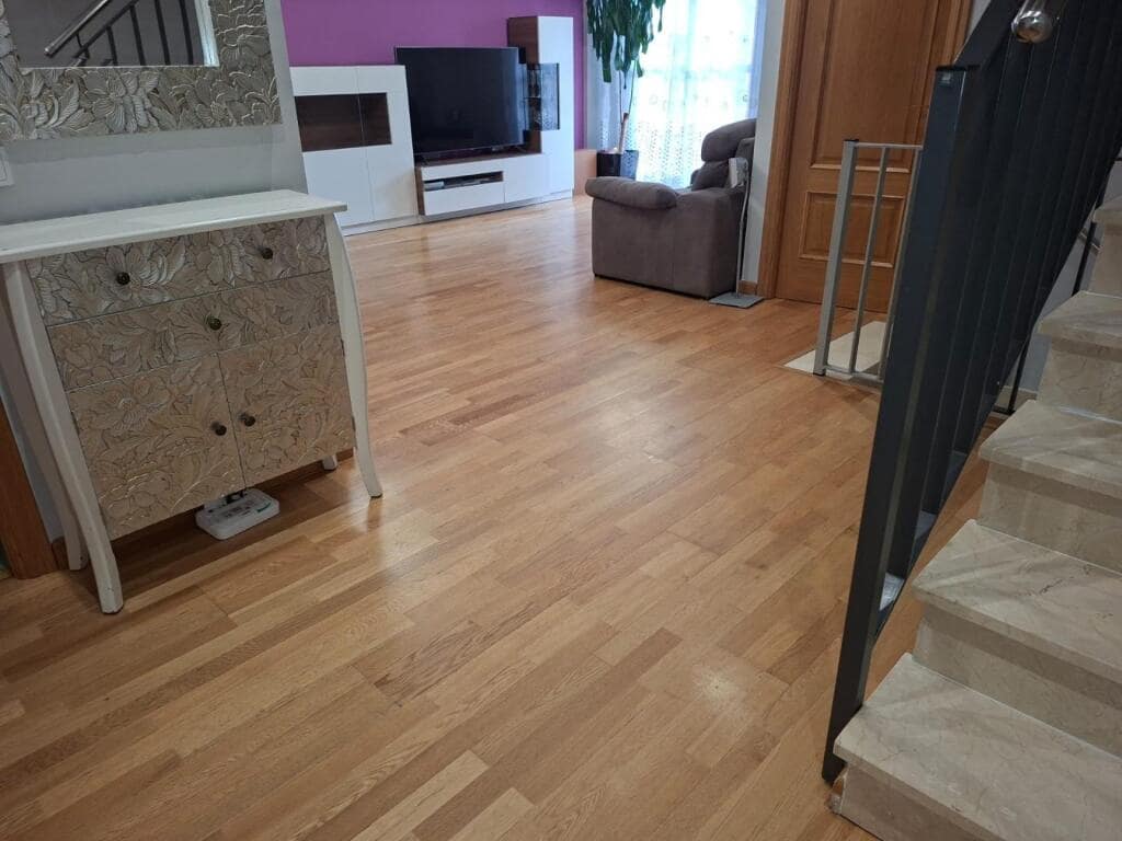 4 makuuhuone Rivitalo myytävänä paikassa Ponferrada mukana uima-altaan 
autotalli - 365 000 € (Ref: 9595811)