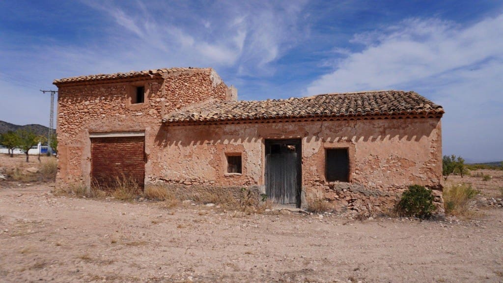 Ubebygd land til salgs i Raspay - € 49 000 (Ref: 9595817)