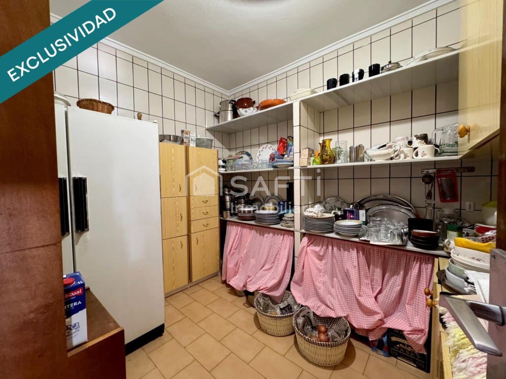 8 sypialnia Willa na sprzedaż w Monovar / Monover z basenem garażem - 328 000 € (Ref: 9595818)