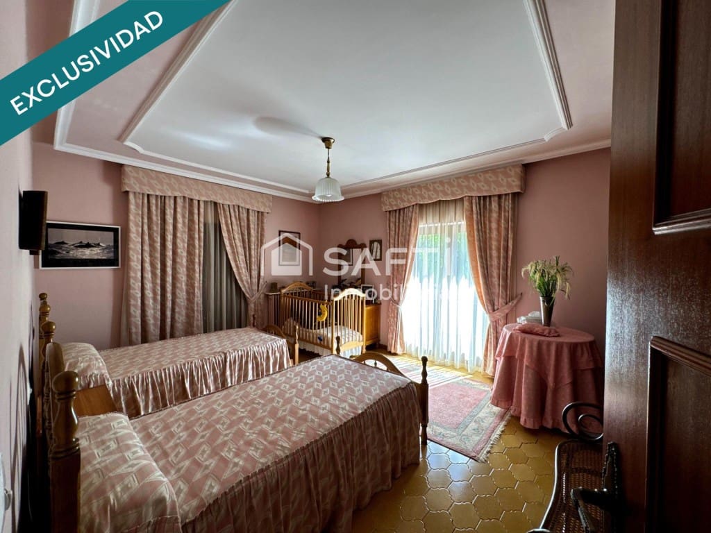 8 sypialnia Willa na sprzedaż w Monovar / Monover z basenem garażem - 328 000 € (Ref: 9595818)