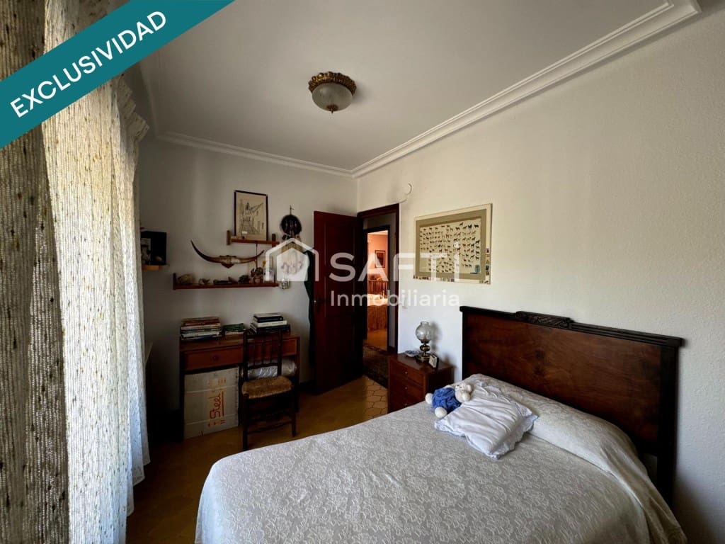 8 sypialnia Willa na sprzedaż w Monovar / Monover z basenem garażem - 328 000 € (Ref: 9595818)