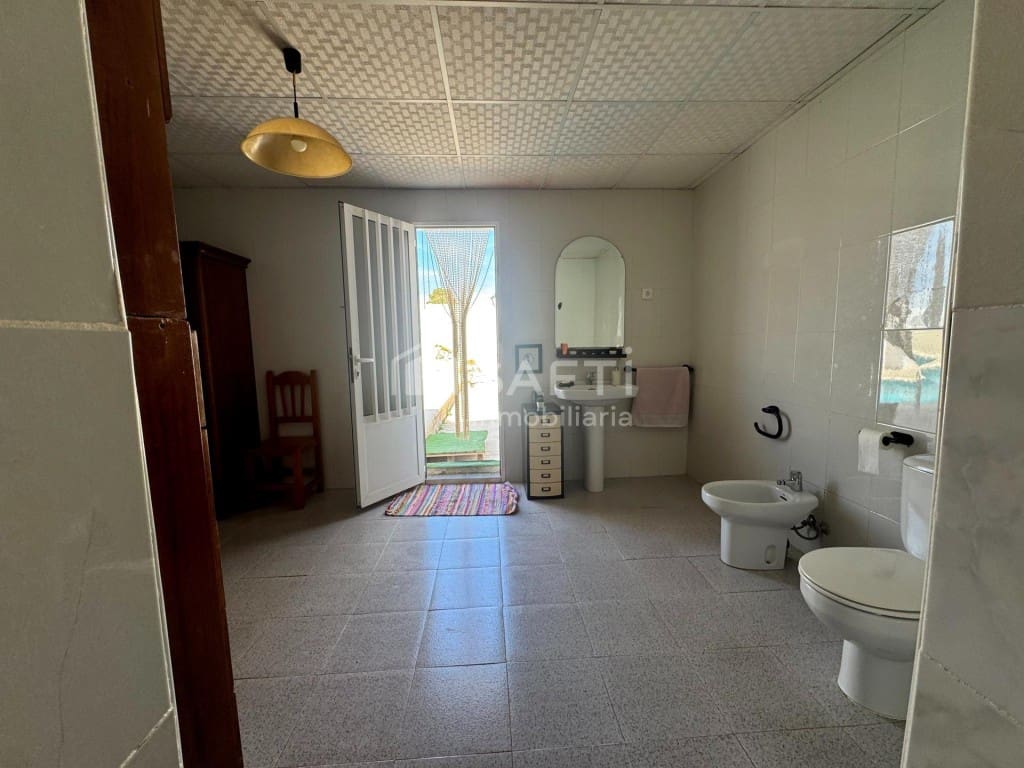 5 makuuhuone Maalaistalo myytävänä paikassa Jumilla mukana uima-altaan 
autotalli - 350 000 € (Ref: 9595823)