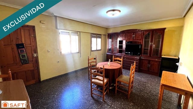 4 chambre Villa/Maison Mitoyenne à vendre à Pinoso avec garage - 79 999 € (Ref: 9595834)