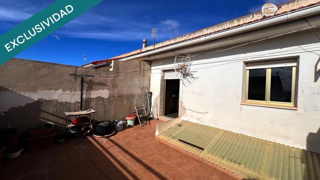 4 camera da letto Villetta a Schiera in vendita in Pinoso con garage - 79.999 € (Rif: 9595834)